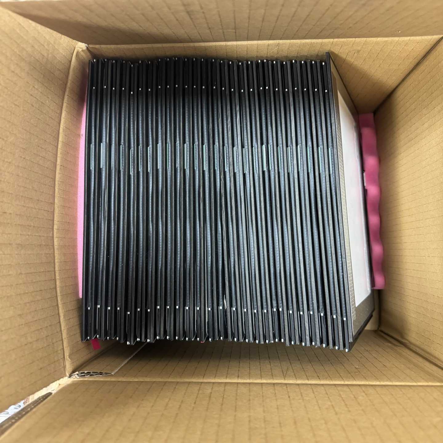 LG全新LP156WFE-SPD1分辨率1920*1080--议价商品