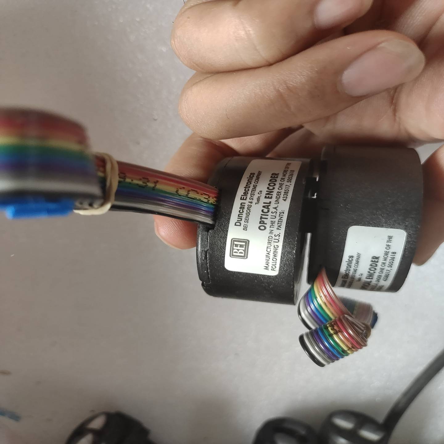 BEI编码器MX21-558，未使用过，功能正常，图片实适用