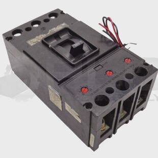 Disjoncteur Westinghouse 1265C95G04 400A 3P 600VAC Type LB A
