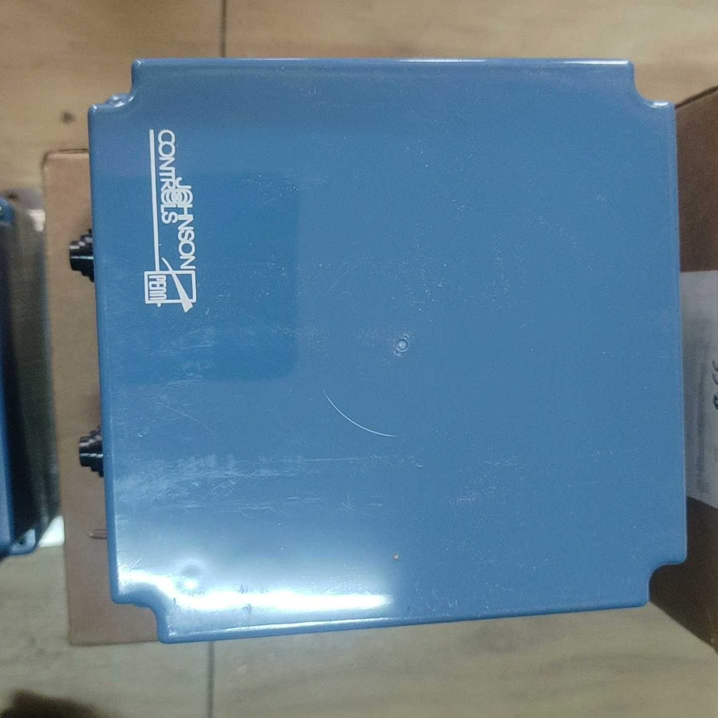 咨询-江森调速器P215ST-9100四台，外部铜管剪掉当配件