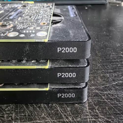 丽台 P2000图形专用显卡，5G显存。成色如图。打950议价