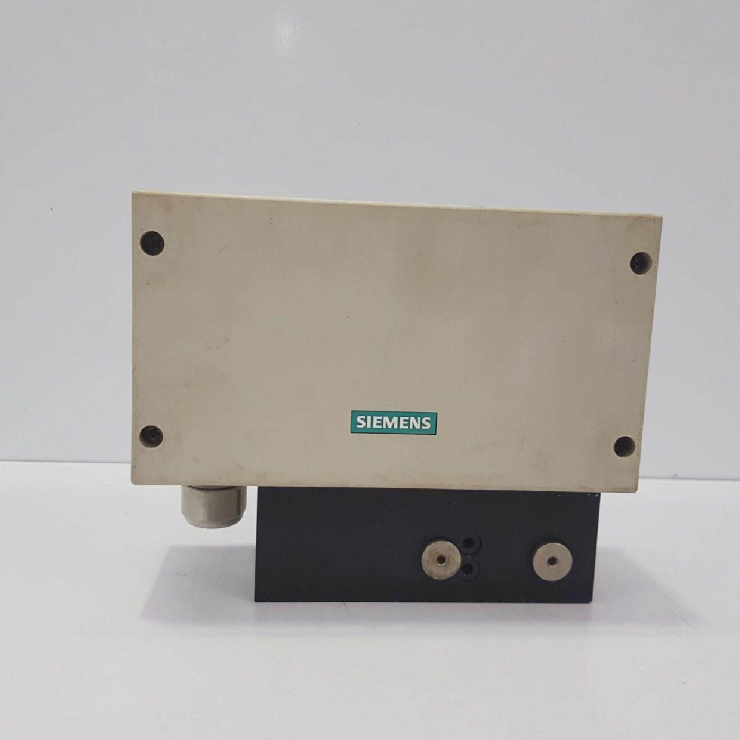 Controlador De Posicin Neumtico SIPART PS SIEMENS 6DR31001N - 实物图