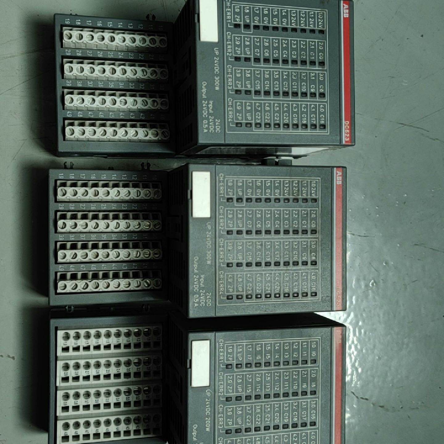拍前询价:DC523 B7 1SAP240500R0001 1SAP2