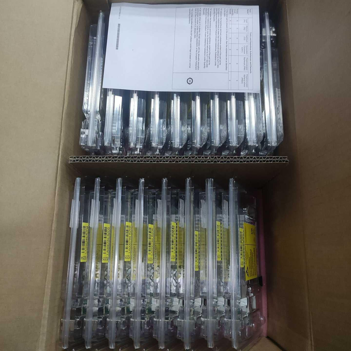 原装全新QLE2692-SR双口16gHBA卡现货实物图，-议价