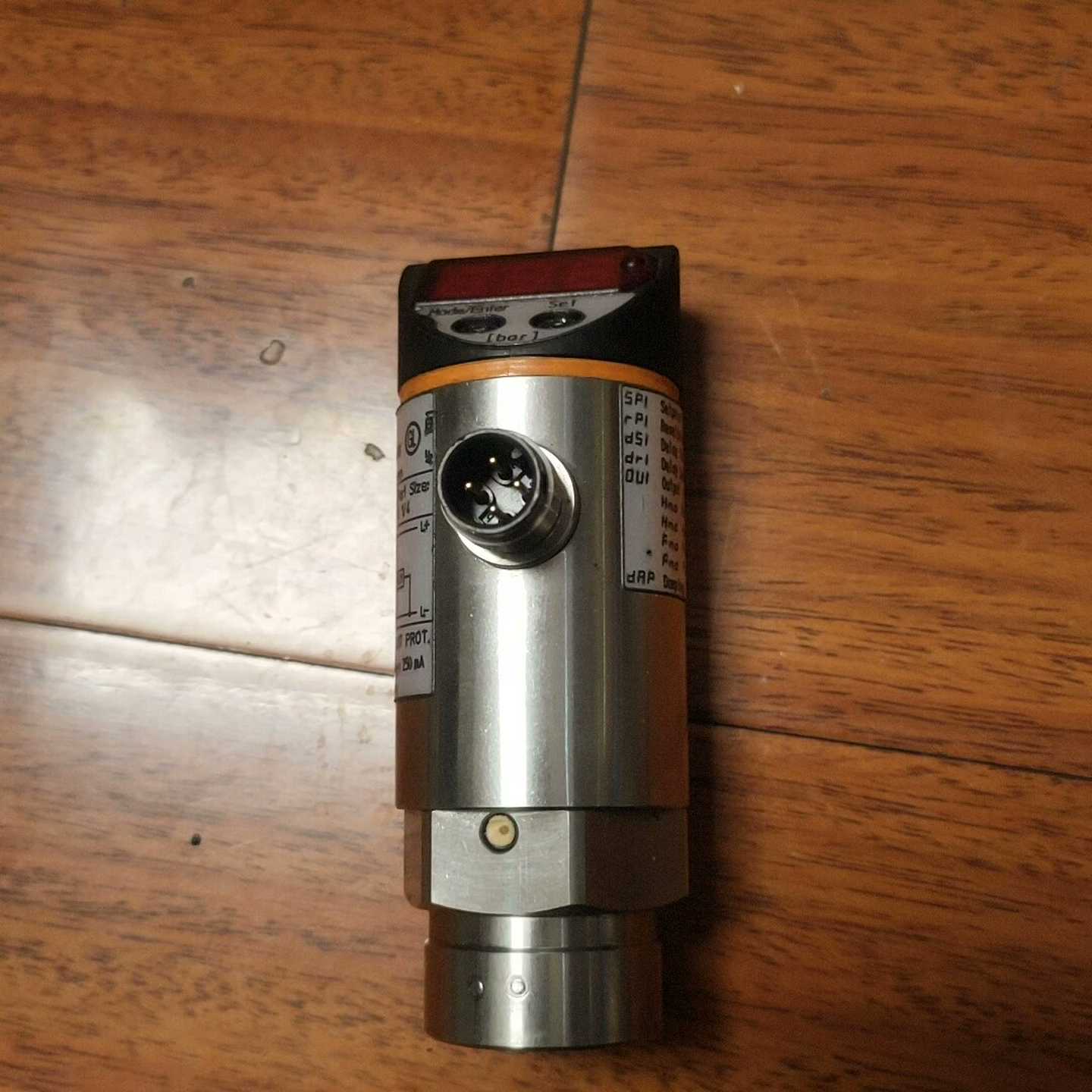 IFM易福门九成新，正品，无包装德国PN5027传感器，压-议价