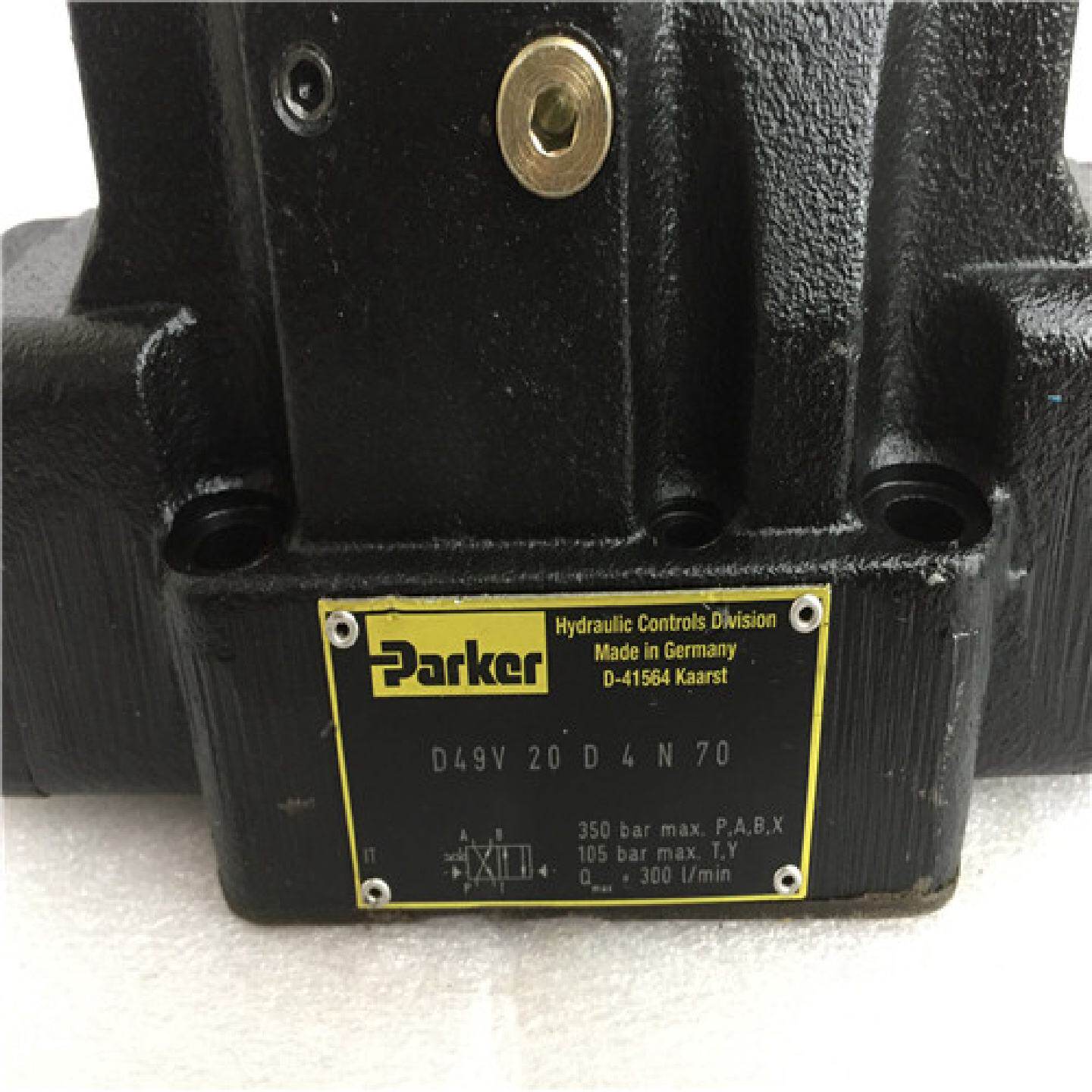 供应供应全新原装德国进口派克 Parker 换向阀 D49V20D4N70 议价*