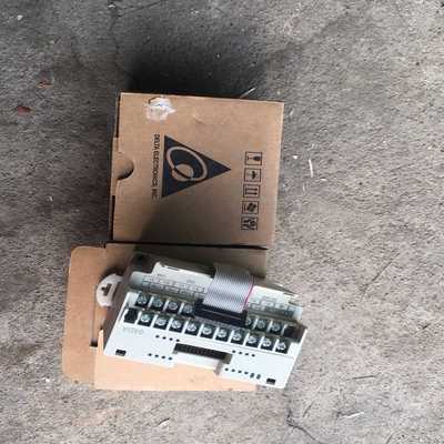 台达DVP04DA-H2模拟量输出扩展模块实物拍摄全新二议价