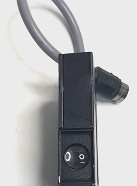 Baumer Electric Beam Sensor FSDM 15D9097 KS13A