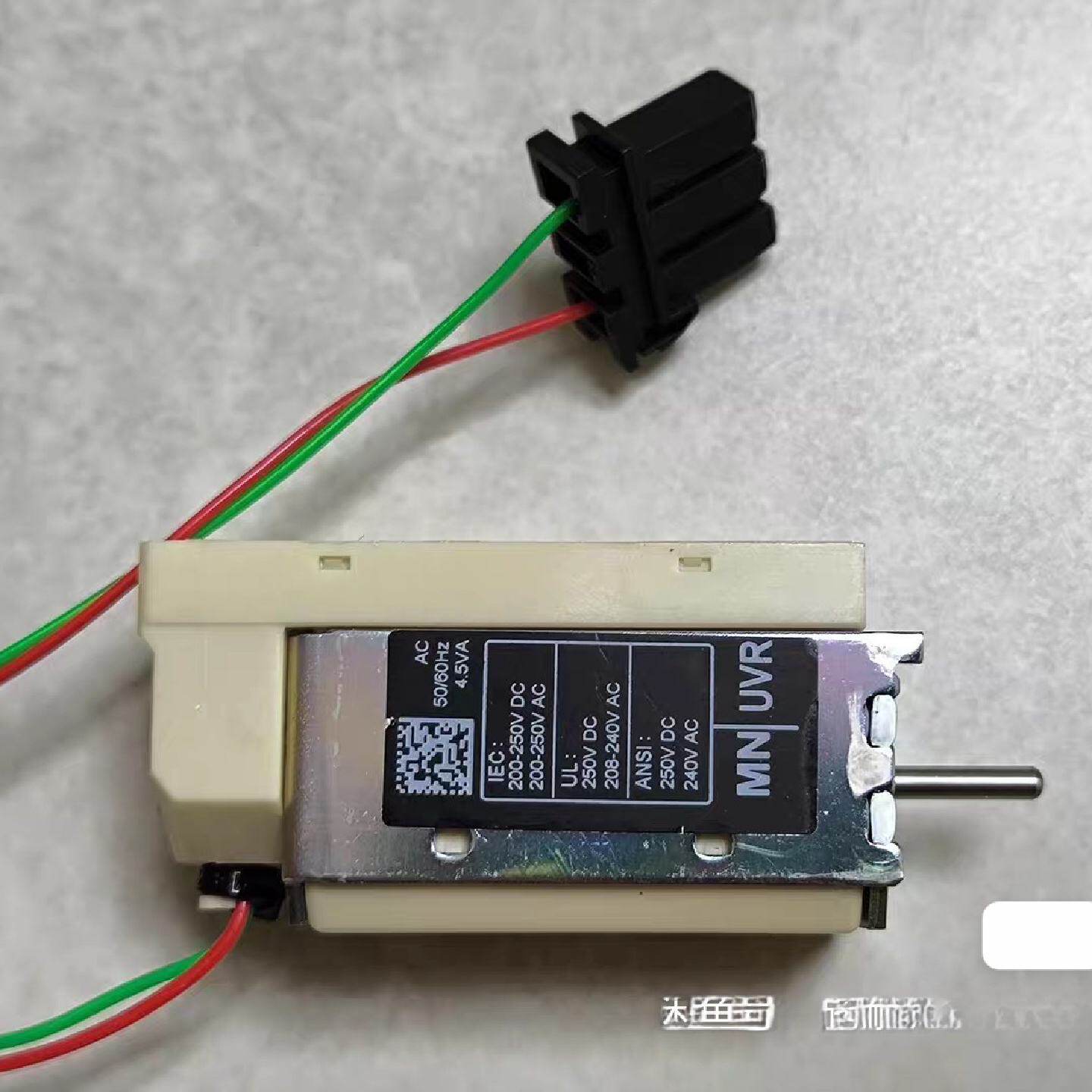 议价施耐德框架断路器欠压线圈MN/UVR  220V  全新原装 LV33671