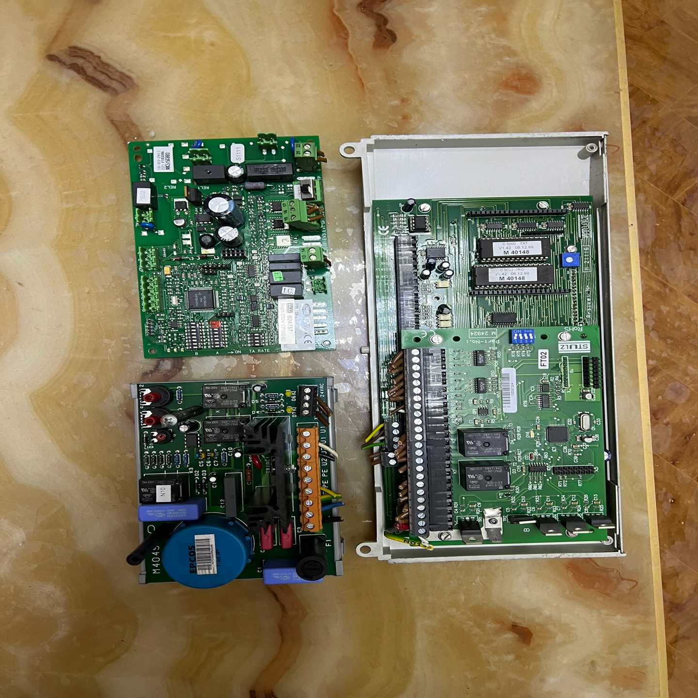 世图茲C5000主板显示屏一套。议价