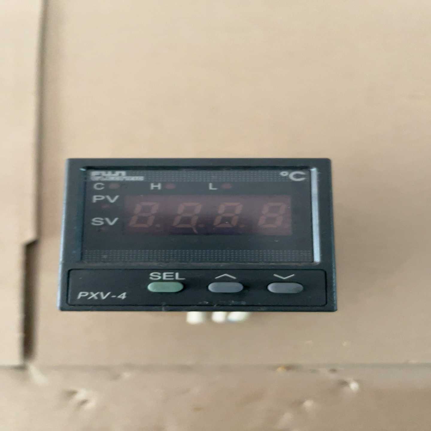 富士温控表PXV4TAY2-1V000-A--议价商品