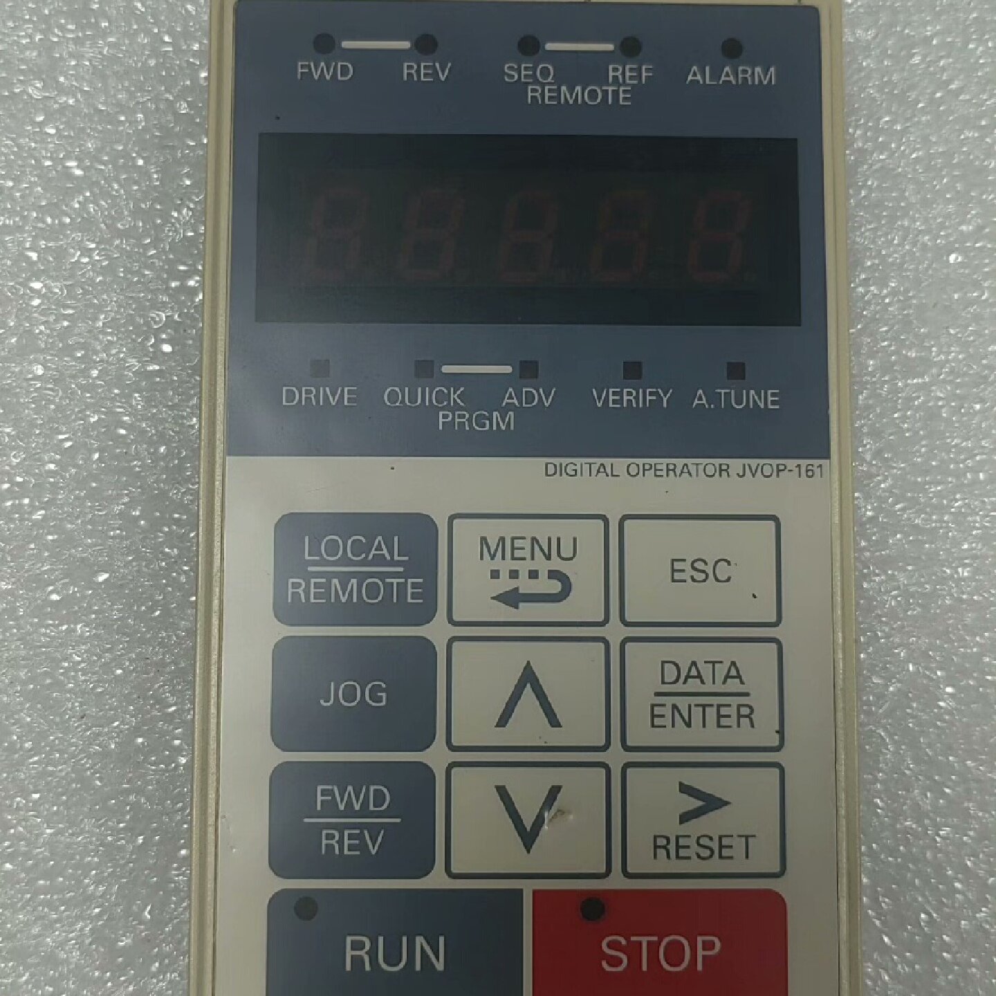 询价*安川变频器面板JVOP161件保证质量