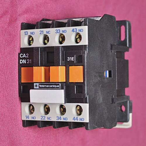 Telemecanique CA2DN31M7 Zusatz Schtz 10A 1000V