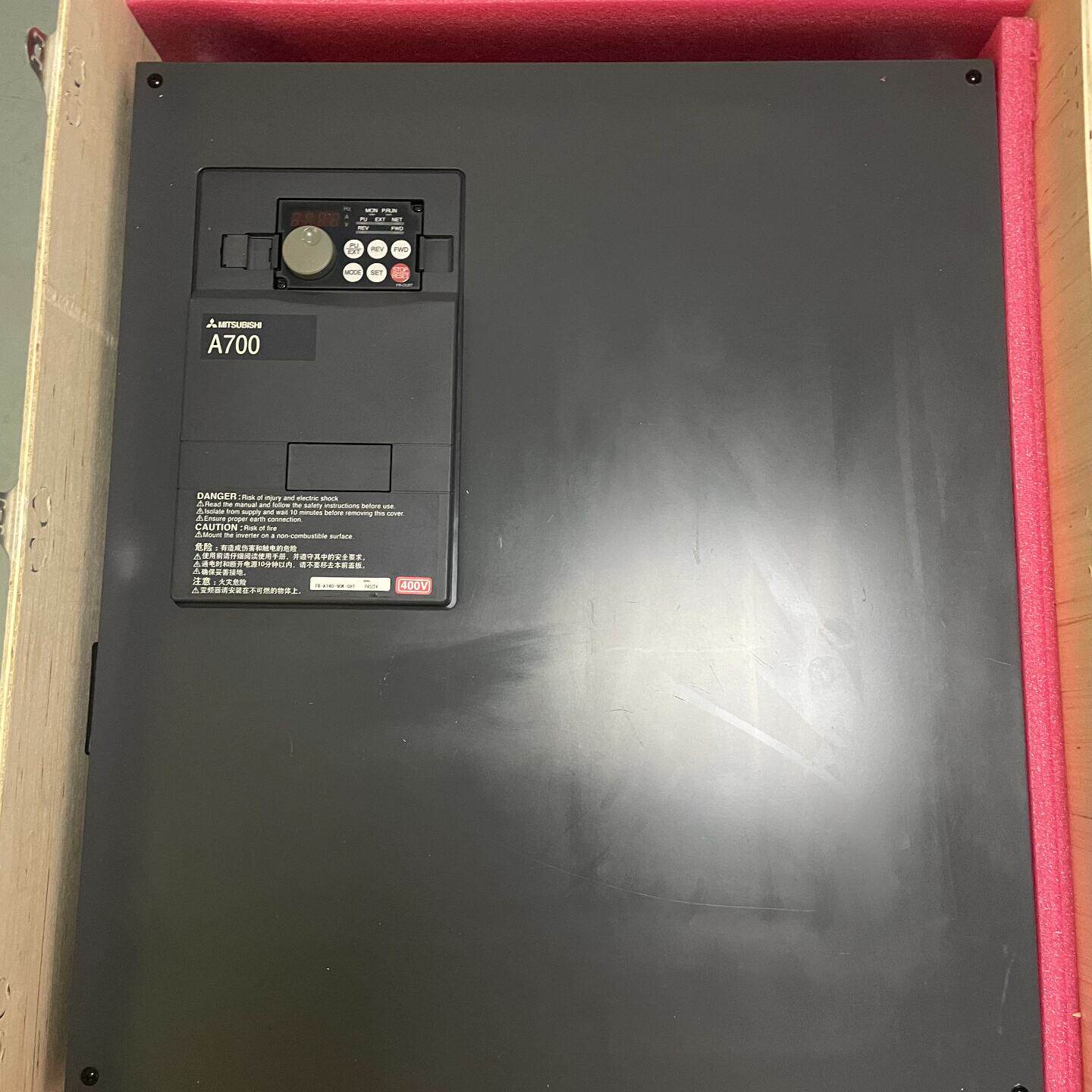 三菱变频器A700系列FR-A740-90K-CHT 现货9--议价商品