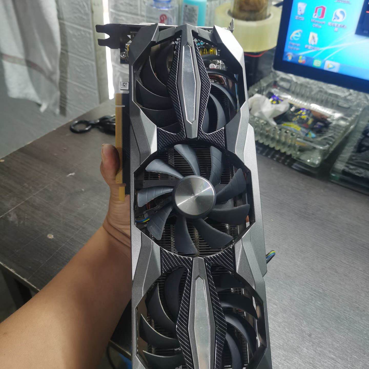 索泰 GTX 1070 至尊 Plus OC议价