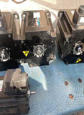 询价那智4kw伺服电机，型号MDMU402S2V3、编码器都被同