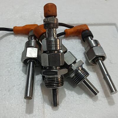 IFM易福门TM9950温度传感器实物拍摄拆机下来的--议价商品