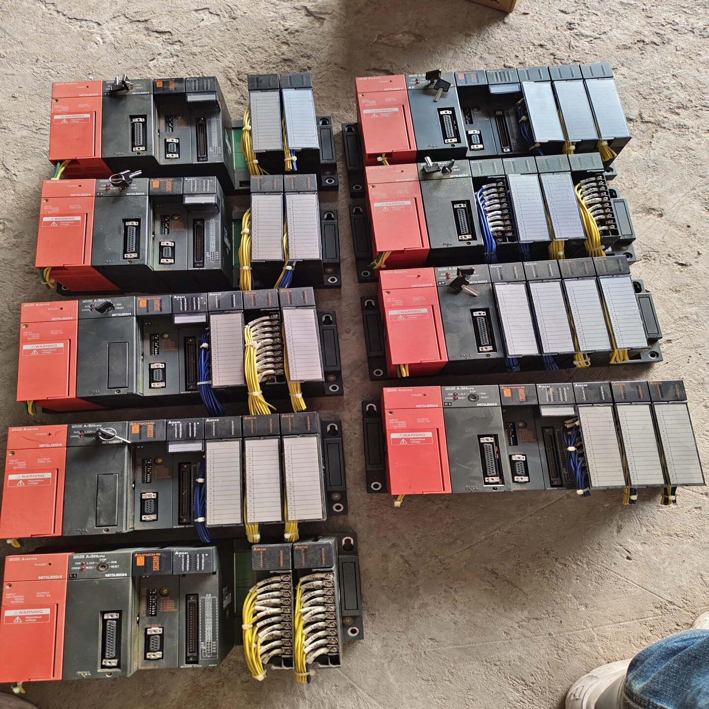 议价9套三菱a系列plc包功能成色还可以实物拍摄图片设备
