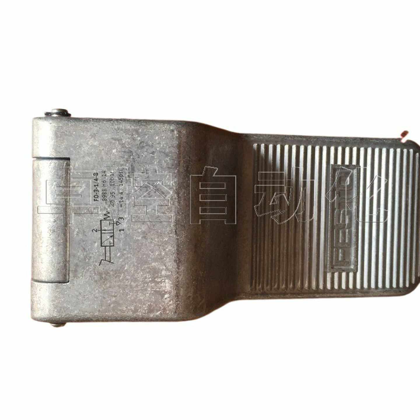 N德国费斯托FESTO脚踏阀FO-3-1/4-B订货号8988短