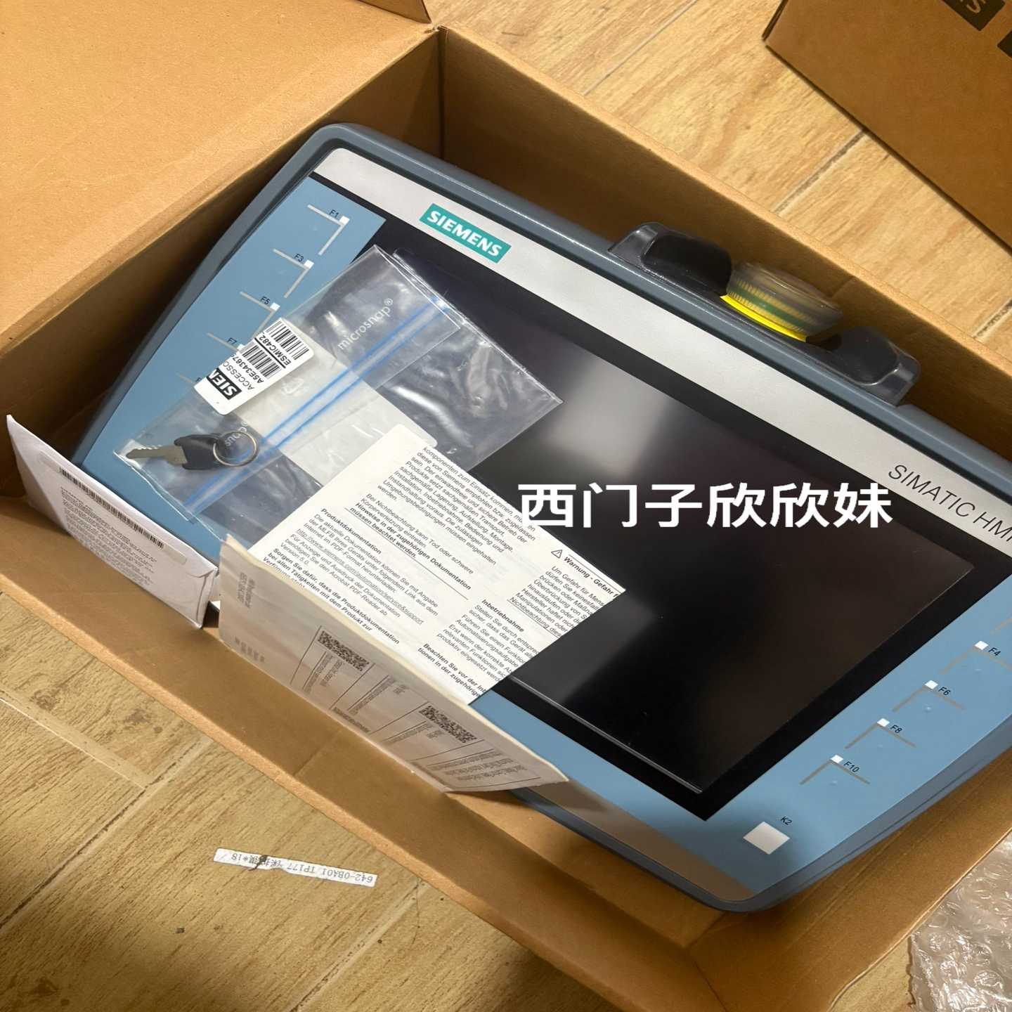 6AV2125-2JB23-0AX0现货一台,仅开封,原配件--议价商品