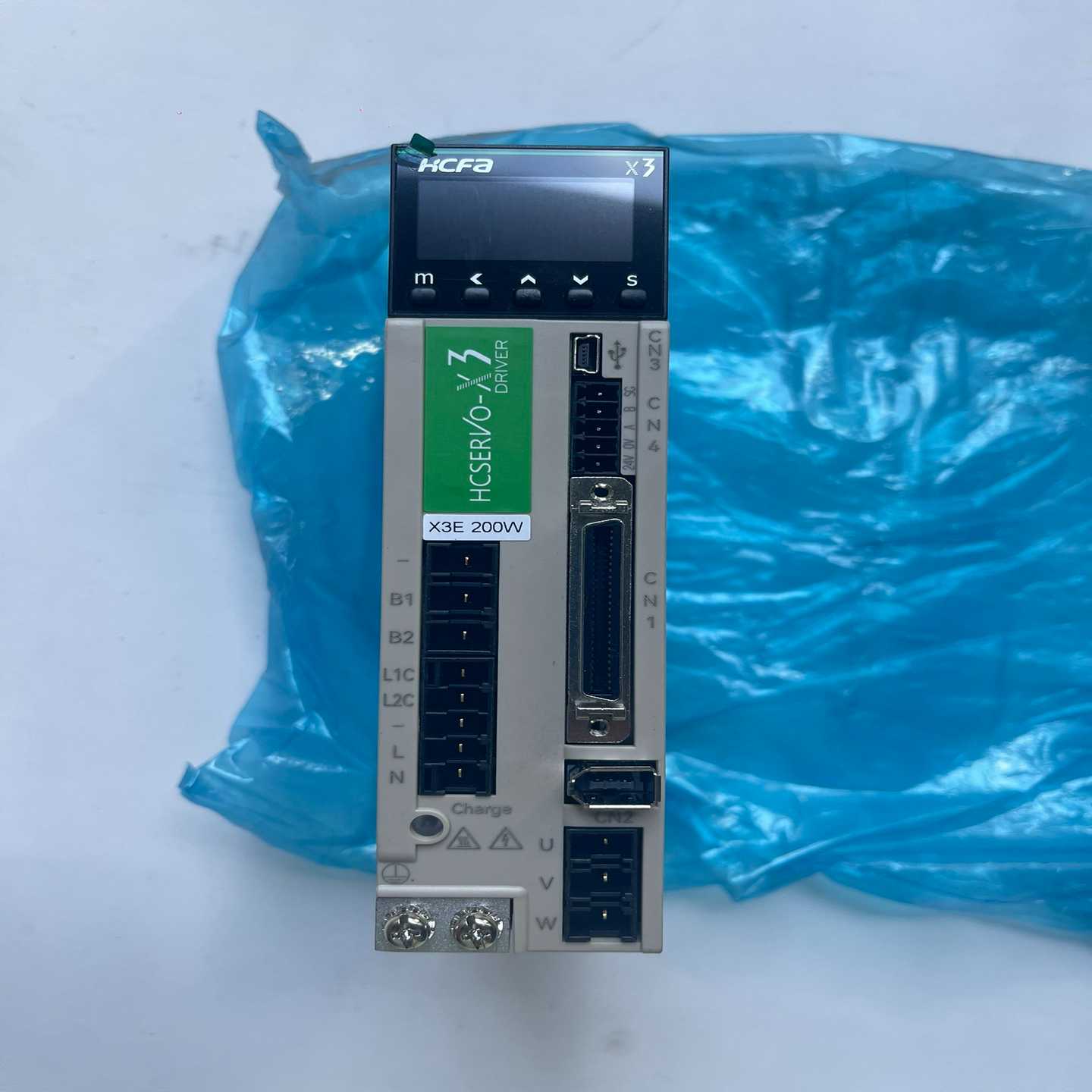 SV-X3EA020A-A2 禾川FA伺服驱动器 200拍前询价