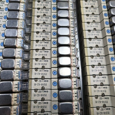 SMC原装SYJ314M6LZM5集装电磁阀二手拆