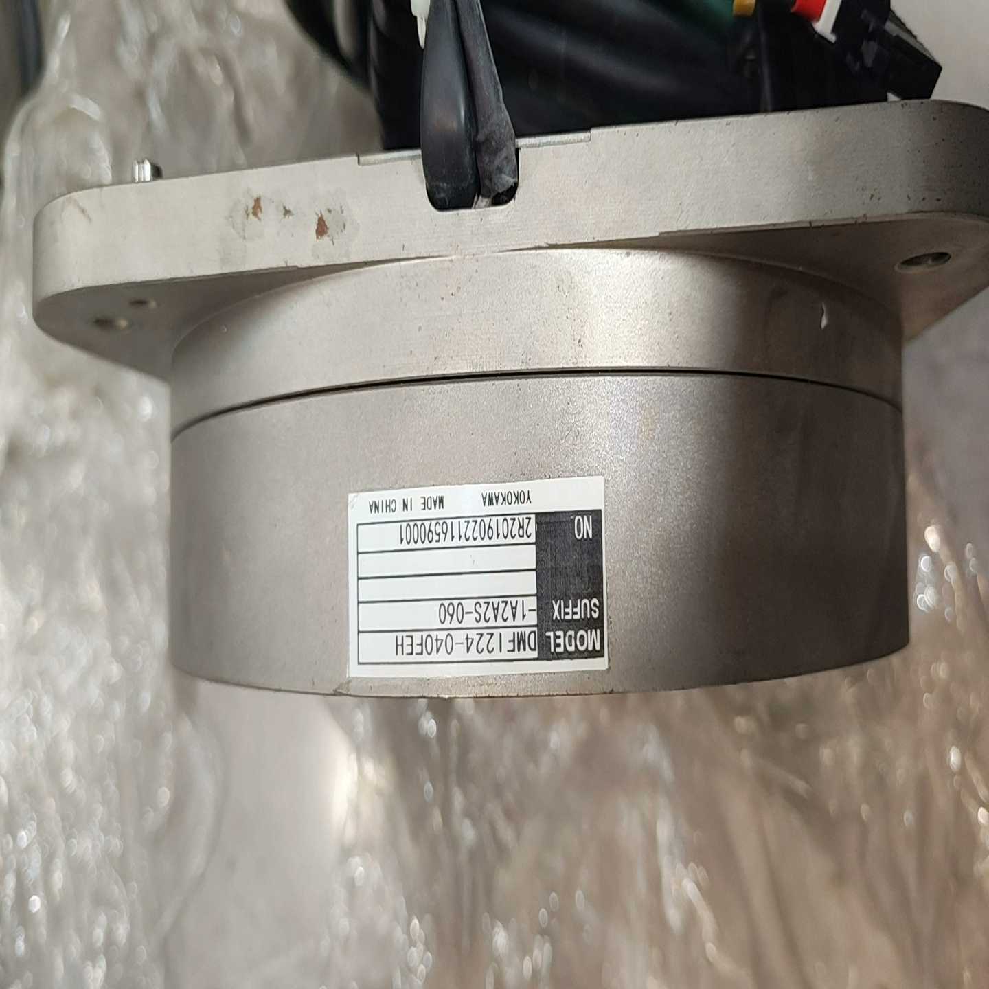 横河伺服电机DMF1224-040FEH-1A2A2S-0--议价商品