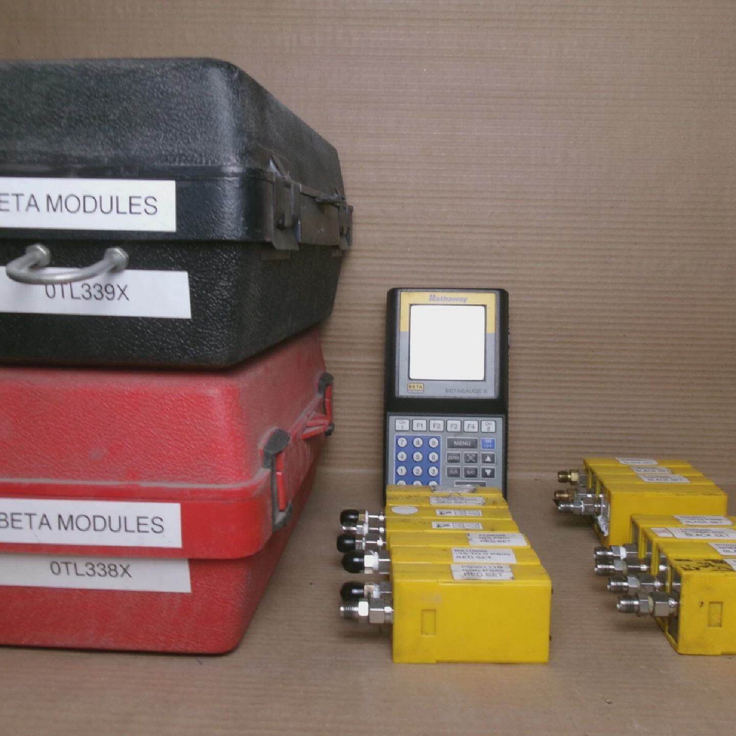 HATHAWAY BETAGAUGE PRESSURE CALIBRATOR