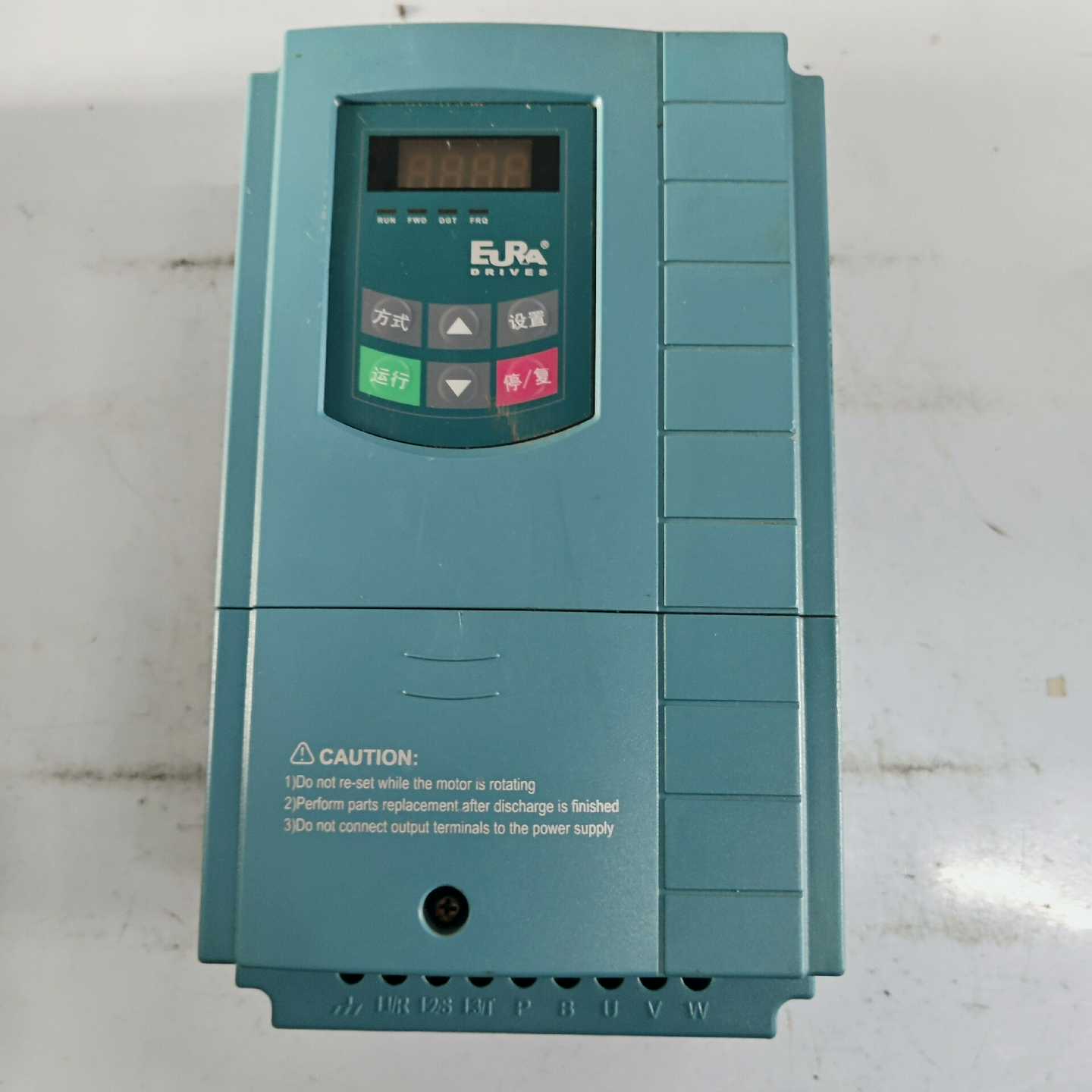 变频器E1000-0037T33.7KW380V已询价