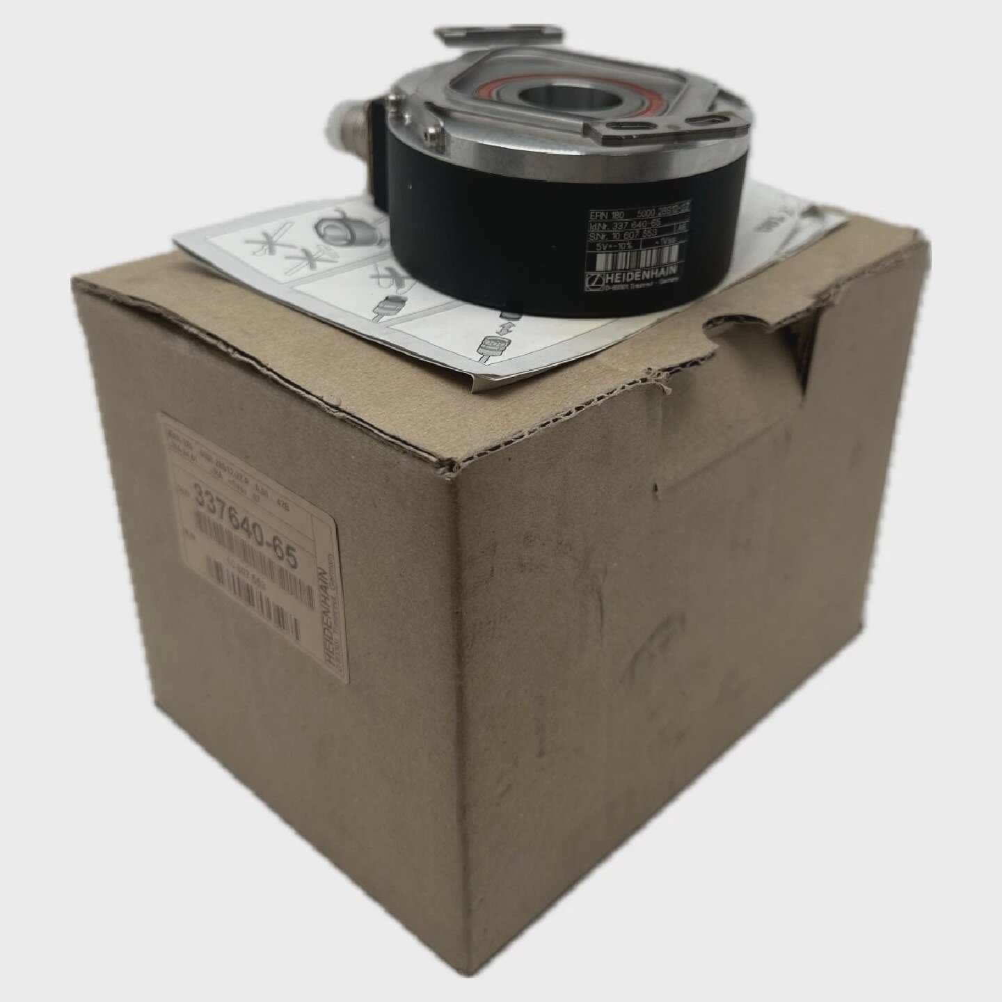 AJ675 rotary encoder Heidenhain ERN 180 5000 28S122Z 337 640