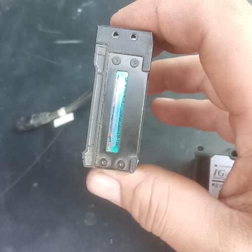 (议)基恩士IG028R单侧激光测距传感器成色如图适用于工