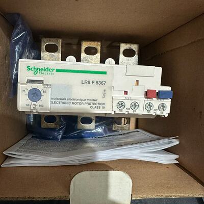 LR9F5367热过载继电器，法国原装，60-100A议价