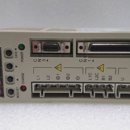 Used YASKAWA  SGDMA3BDAY278  SERVO DRIVE