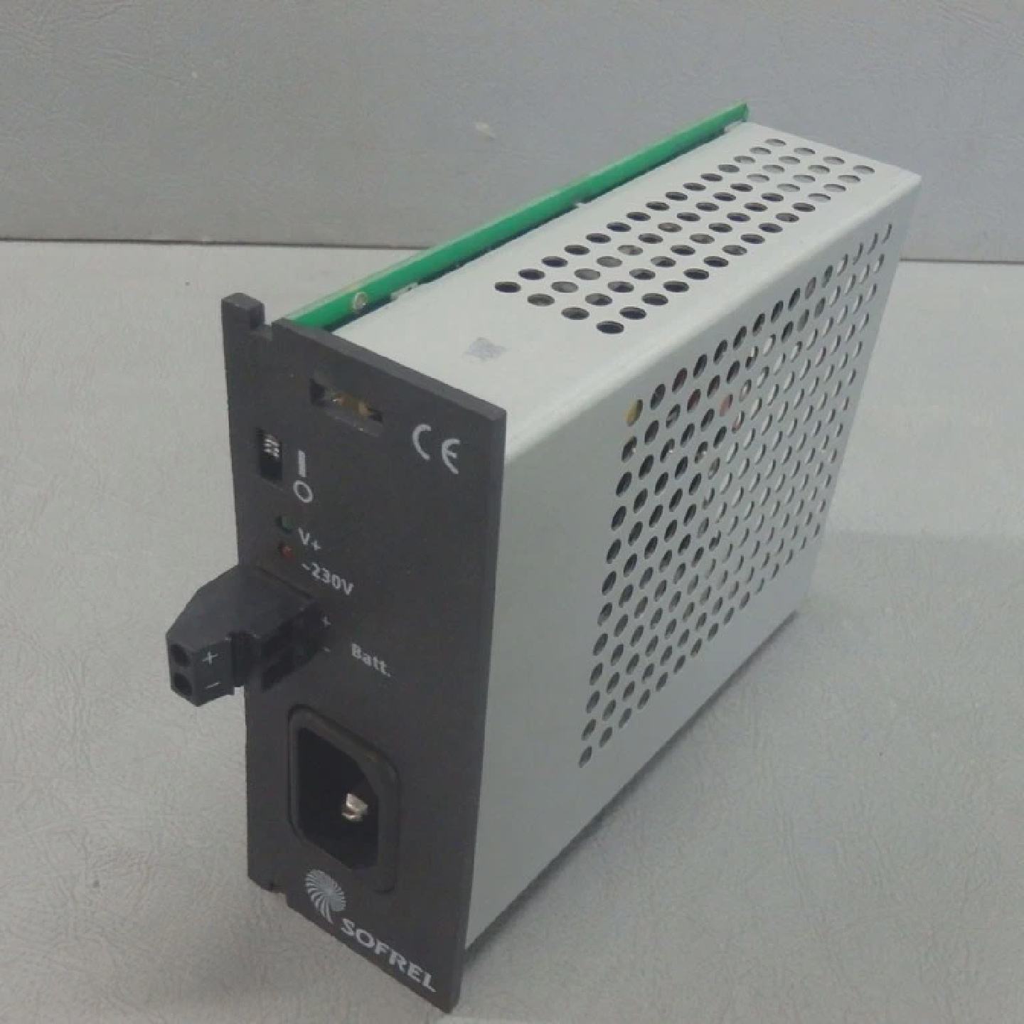 0310111200E5  SOFREL  0310111200E5  MODULE ALIMENTATION USED - 实物图