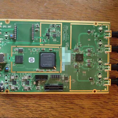 NIUSRPB210开发板全新未使用议价