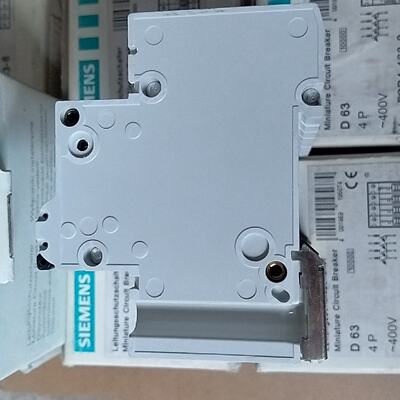 询-5SP44638    4P  D63A