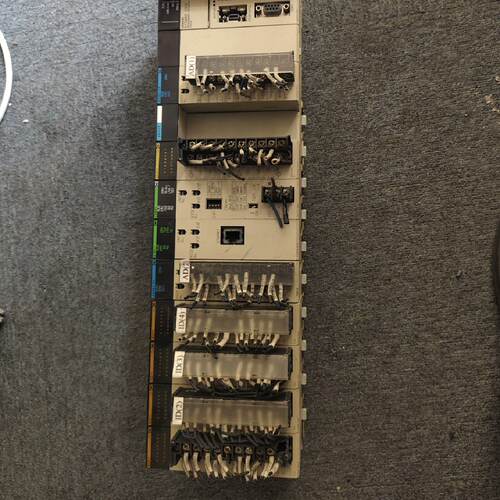 询价C200HW-PA209R，CS1G-CPU4议价