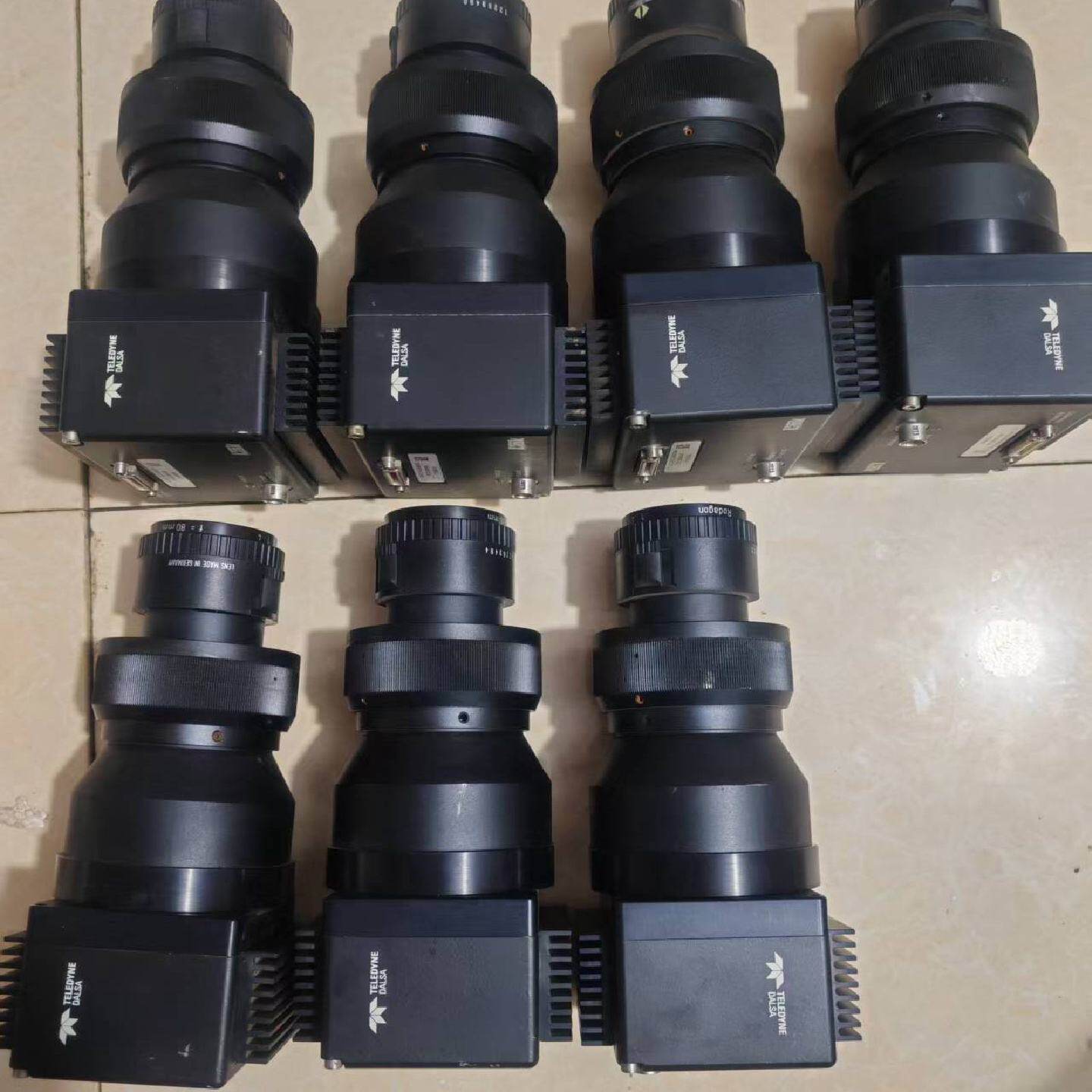 达尔萨工业相机型号P2-23-08K40实物拍摄非常新，带德--议价商品