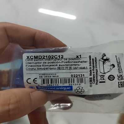 施耐德限位开关XCMD2102C12【白零商行】