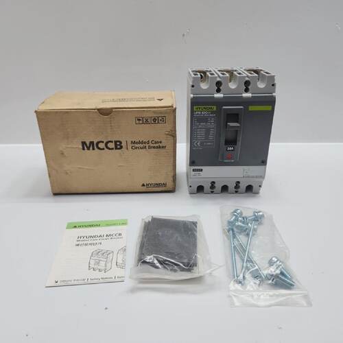 DISYUNTOR DE CAJA MOLDEADA HYUNDAI UPB 100H 30A