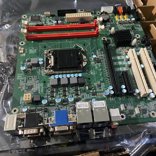 议价全新B75芯片工控机主板双网口4个USB3.0可维修