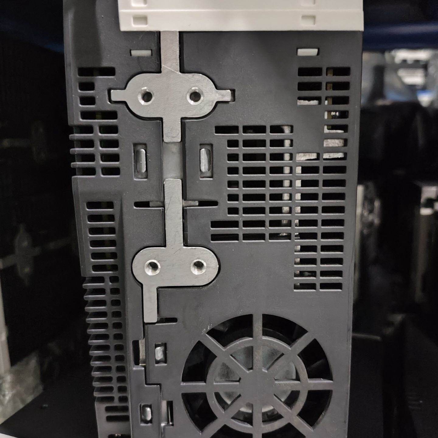 松下伺服驱动器MDDLT55SM，1.5kw功率，200-2--议价商品
