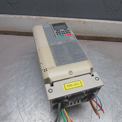 YASKAWA A1000 CIMRAU4A0011FAA 400V 3PH 11.1A9.2A FREQ. CONVE