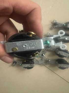 Marinco美标插头15A-250V9个在27询价