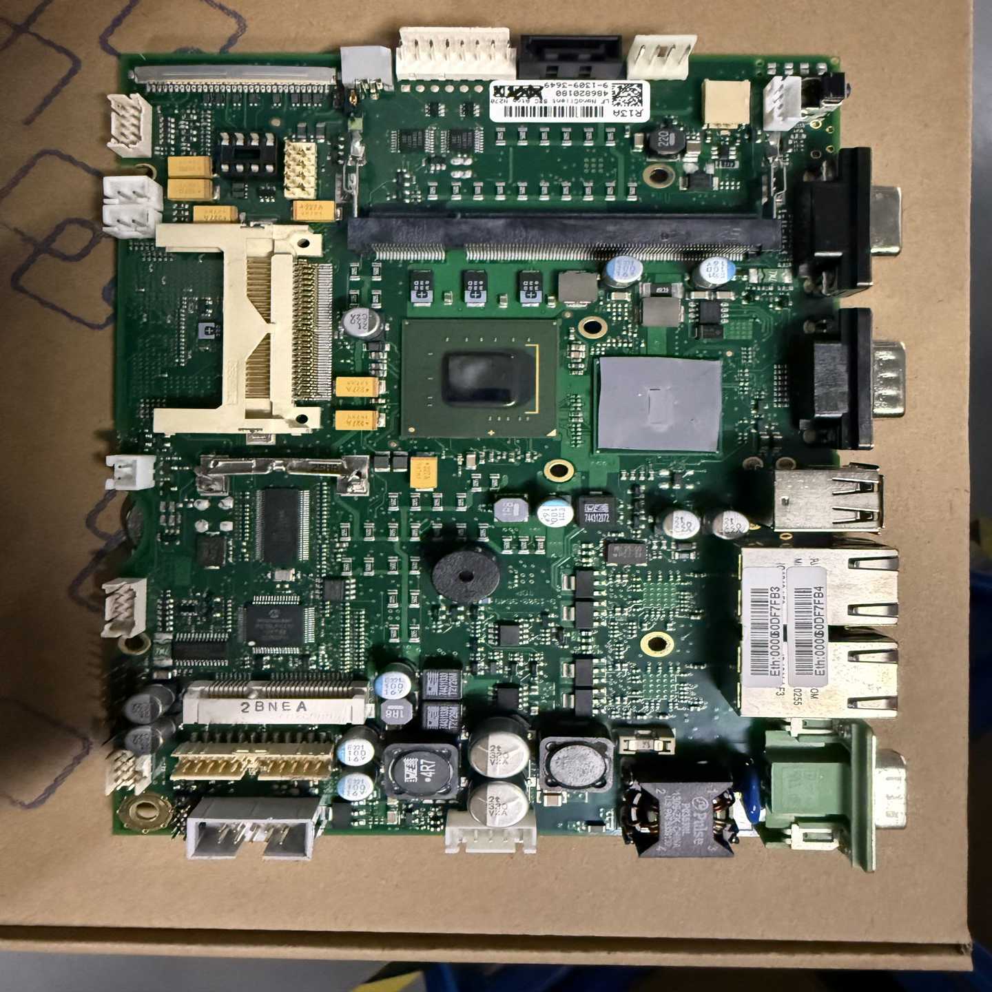 成色新，控创工控触摸屏主板13316842705控创3询价