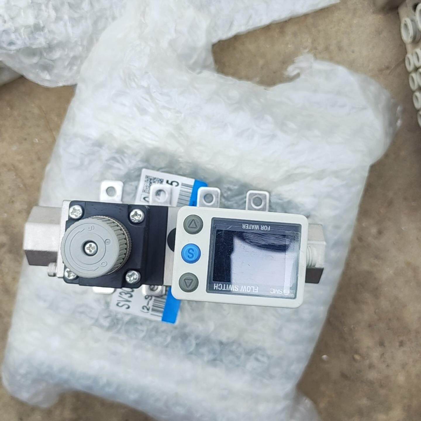 SMC流量阀  PF3W704S-03-AT-MR流量阀1个