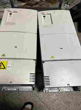 ABB变频器ACS800KONE 11-0120+5+E20~询价