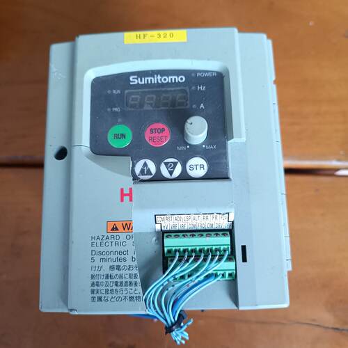 询价-HF3202A75W住友变频器实物图议价
