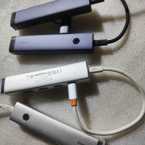 询》倍思拓展坞5个接口组合包括USBA3USBCx1