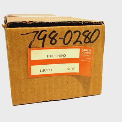 NEW STAEFA CONTROLS FKH90 HUMIDITY SENSOR FKH90